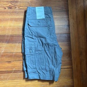 Men’s cargo shorts